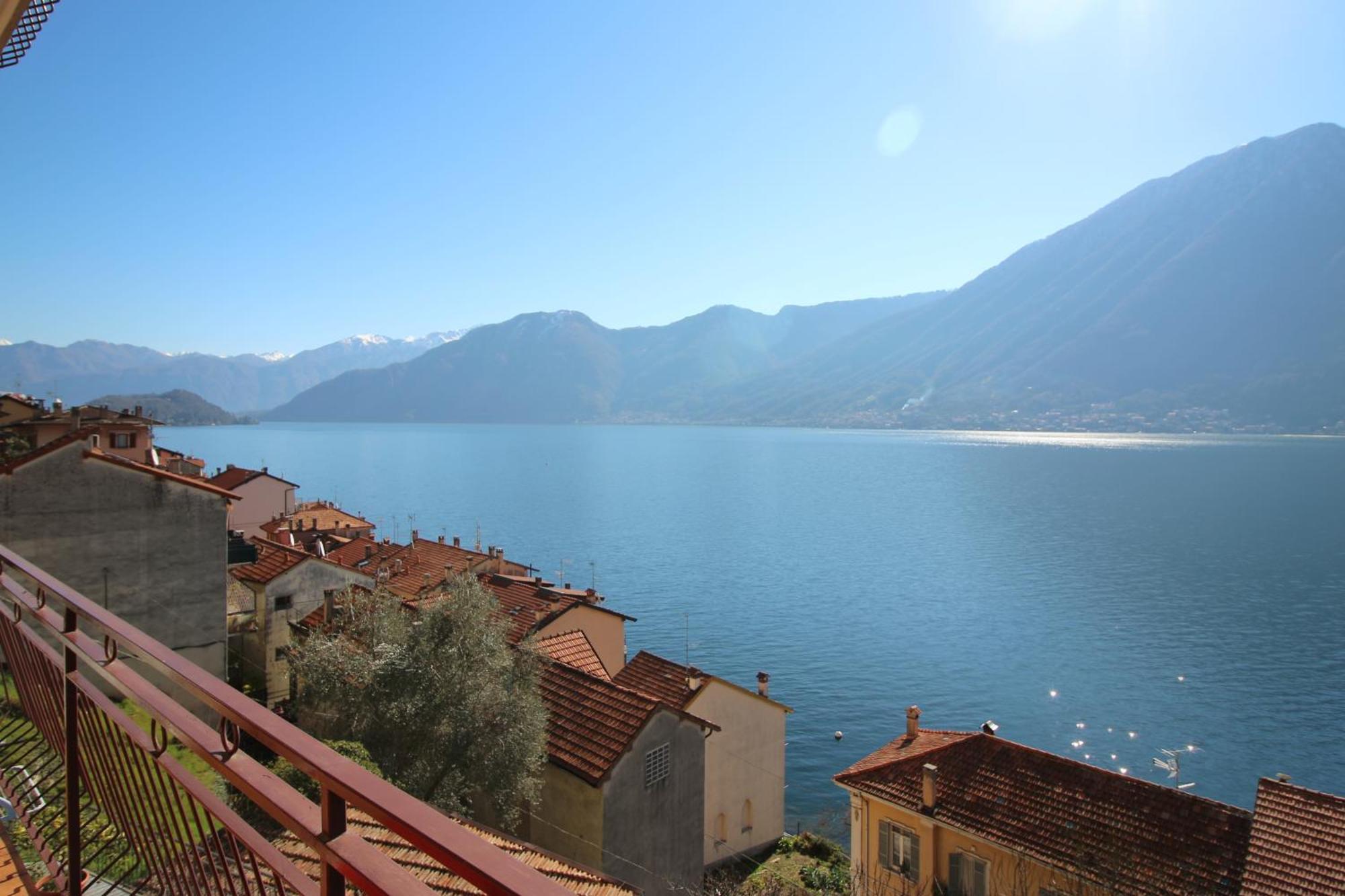 Bella Lake View Colonno Экстерьер фото