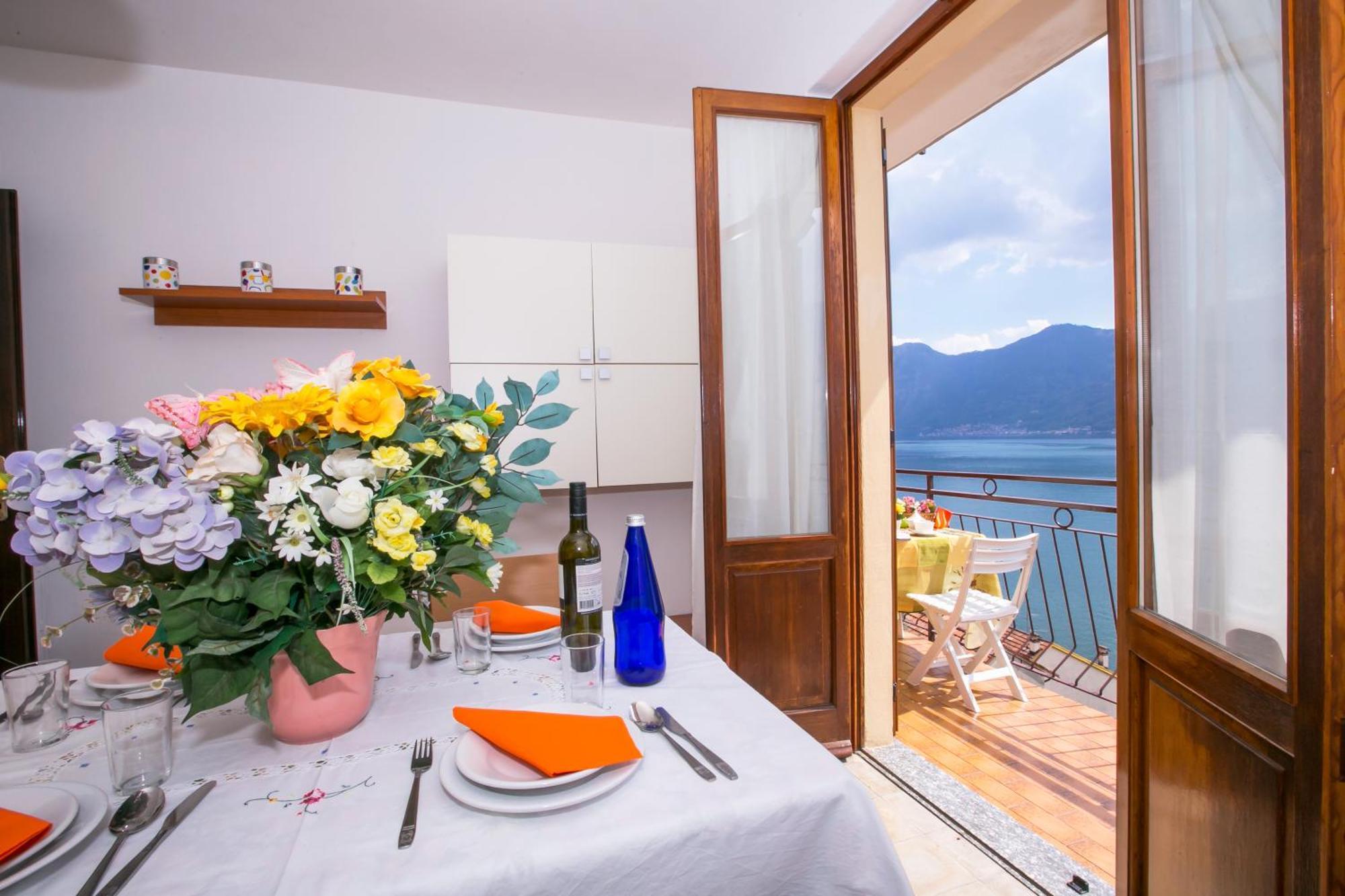 Bella Lake View Colonno Экстерьер фото